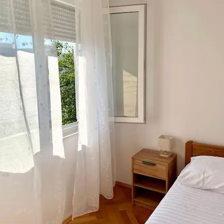 شقة Suncani Stan U Gradu شيبينيك