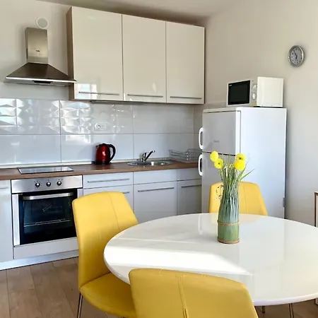 Suncani Stan U Gradu Daire Šibenik