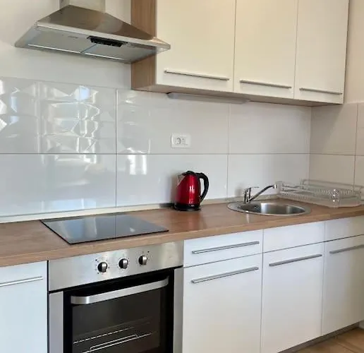 Lejlighed Suncani Stan U Gradu *